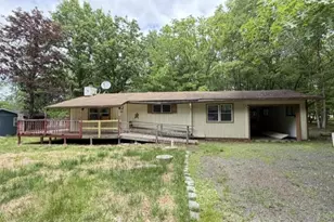 10 Cedar Ln, Albrightsville, PA 18210 - Photo 1