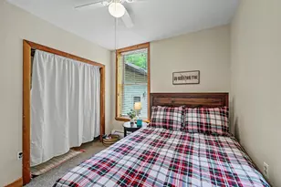 27 W Fern, Lake Harmony, PA 18624 - Photo 41
