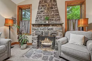 27 W Fern, Lake Harmony, PA 18624 - Photo 9