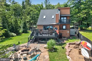 240 S Lake Dr, Lake Harmony, PA 18624 - Photo 7