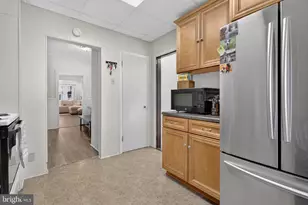 204 N 7th St, Lehighton, PA 18235 - Photo 19
