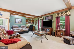 2210 Green St, Lehighton, PA 18235 - Photo 9