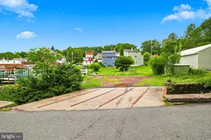 242 Hudsondale St, Weatherly, PA 18255 - Photo 25