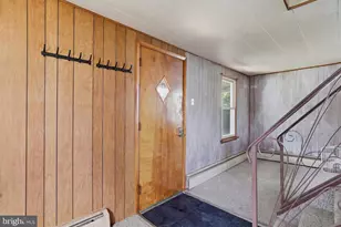 242 Hudsondale St, Weatherly, PA 18255 - Photo 9