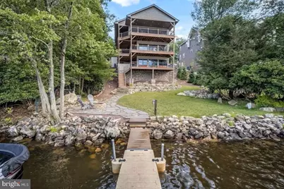 186 S Lake Drive, Lake Harmony, PA 18624 - Photo 1