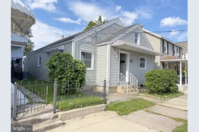 8 E Holland Street, Summit Hill, PA 18250 - Photo 1
