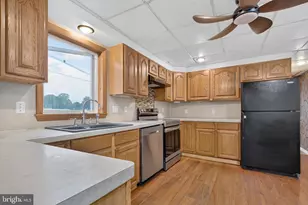 118 E Amidon St, Summit Hill, PA 18250 - Photo 15