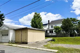 306 E White St, Summit Hill, PA 18250 - Photo 53