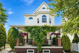 306 E White St, Summit Hill, PA 18250 - Photo 1