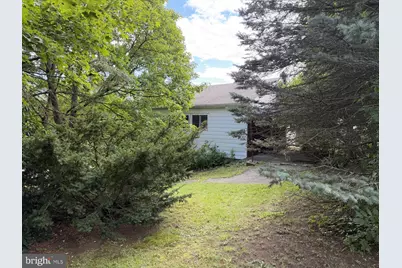 17 E Mussmano, Nesquehoning, PA 18240 - Photo 9