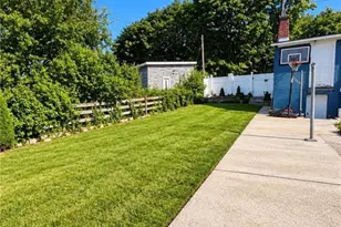 140 W Abbott St, Lansford, PA 18232 - Photo 3