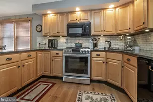 96 S Lake Dr, Lake Harmony, PA 18624 - Photo 65