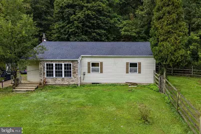 2865 Hemlock Street, Palmerton, PA 18071 - Photo 1