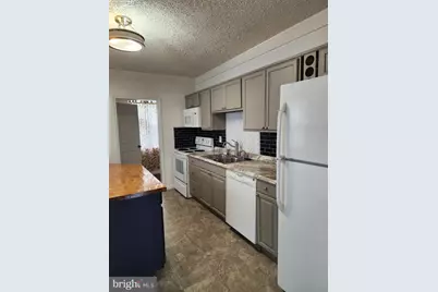 388 S 2nd Street, Lehighton, PA 18235 - Photo 3