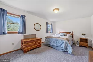 322 W 10th St, Jim Thorpe, PA 18229 - Photo 25