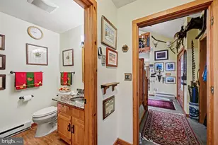 14 Hazlewood Dr, Lake Harmony, PA 18624 - Photo 39