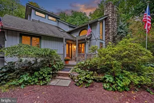 14 Hazlewood Dr, Lake Harmony, PA 18624 - Photo 9