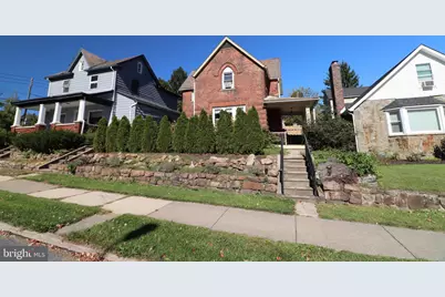211 Lafayette Avenue, Palmerton, PA 18071 - Photo 1