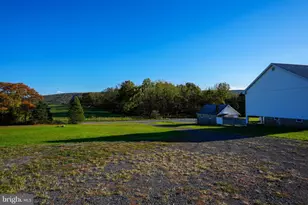 1940 Hahns Dairy Rd, Palmerton, PA 18071 - Photo 15