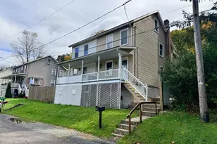 209 Yard St, Nesquehoning, PA 18240 - Photo 1