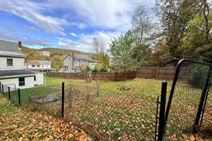 207 Yard St, Nesquehoning, PA 18240 - Photo 5