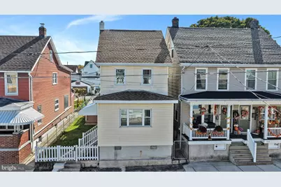 211 W Hazard Street, Summit Hill, PA 18250 - Photo 1