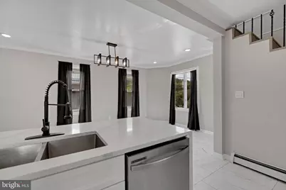 320 Pine Street, Schwenksville, PA 16833 - Photo 9