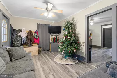 472 Bridgeport Road, Schwenksville, PA 16833 - Photo 5