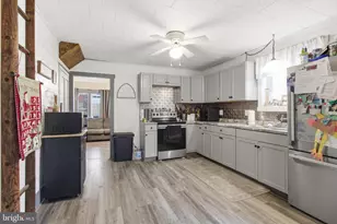 472 Bridgeport Rd, Schwenksville, PA 16833 - Photo 7