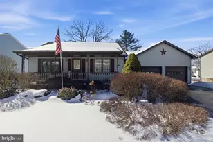 606 Cambria Dr, Garfield, PA 16830 - Photo 3