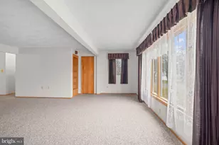 1512 Warren Dr, Garfield, PA 16830 - Photo 11