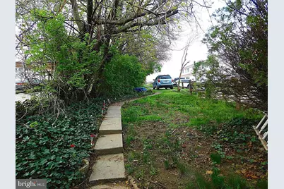 137 W Lancaster Avenue, Downingtown, PA 19335 - Photo 11