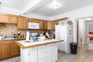 125 W State St, Kennett Square, PA 19348 - Photo 7