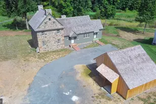 87 Brownstone Ln, Elverson, PA 19520 - Photo 3