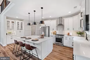 100 Declan, Kennett Square, PA 19348 - Photo 3