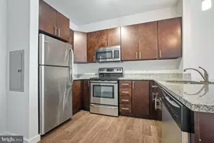 131 Bridge St, Phoenixville, PA 19460 - Photo 101