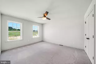 274 Beaumont Dr, Oxford, PA 19363 - Photo 35