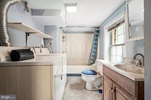 891 Brown Dr, Spring City, PA 19475 - Photo 15