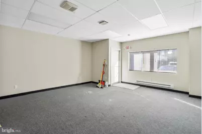 132 E Lancaster Avenue, Downingtown, PA 19335 - Photo 17