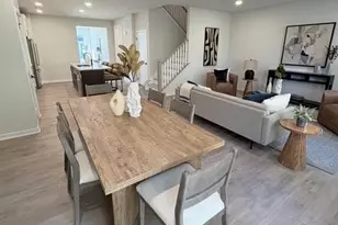 42 Grayson Ln, Downingtown, PA 19335 - Photo 5