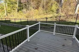 42 Grayson Ln, Downingtown, PA 19335 - Photo 5