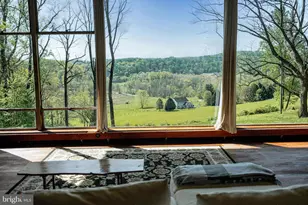 2585 Charlestown Rd, Phoenixville, PA 19460 - Photo 9