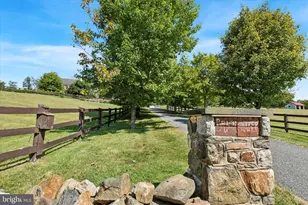 275 S Creek Rd, West Chester, PA 19382 - Photo 9