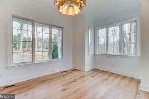 10 Laurel Cir, Malvern, PA 19355 - Photo 15