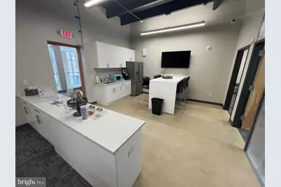40 Lloyd Avenue #UNLIMITED COWORKING, Malvern, PA 19355 - Photo 5
