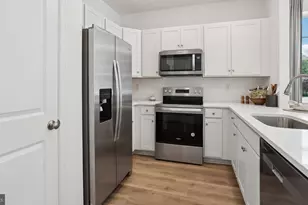 223 Derby Dr, Coatesville, PA 19320 - Photo 17