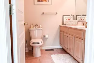 55 Foxcroft Ln, Phoenixville, PA 19460 - Photo 25