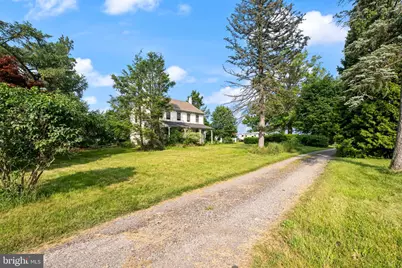 1112 W Bridge Street, Spring City, PA 19475 - Photo 5