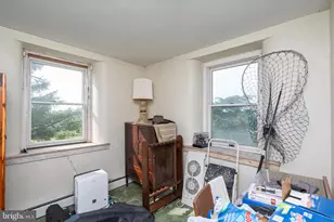 1112 W Bridge St, Spring City, PA 19475 - Photo 27