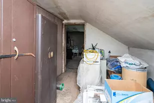 1112 W Bridge St, Spring City, PA 19475 - Photo 29